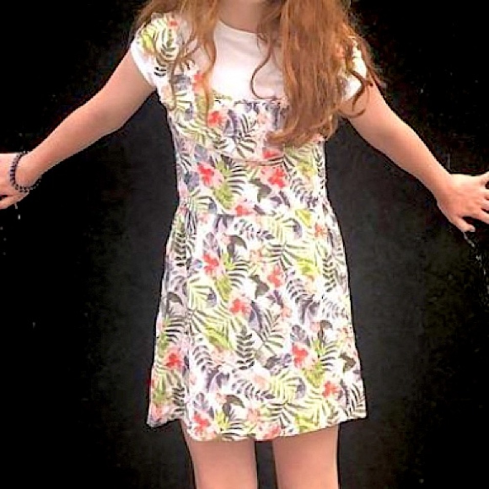 womens xs hollister floral sundress